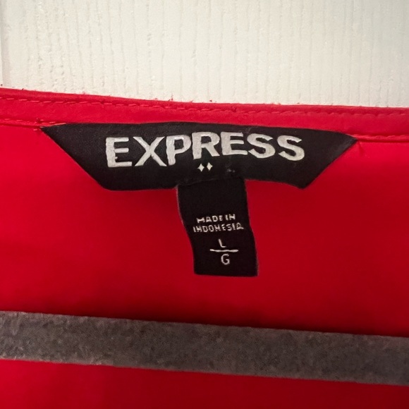 Express Zipper top - Picture 2 of 2